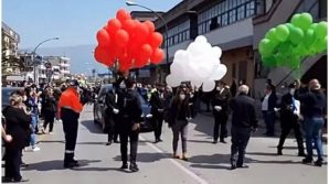 Coronavirus, in 200 al funerale del sindaco di Saviano: ora il comune rischia di diventare zona rossa