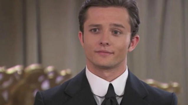 Una Vita, anticipazioni spagnole: Samuel ritorna ad Acacias, ma muore per salvare Genoveva