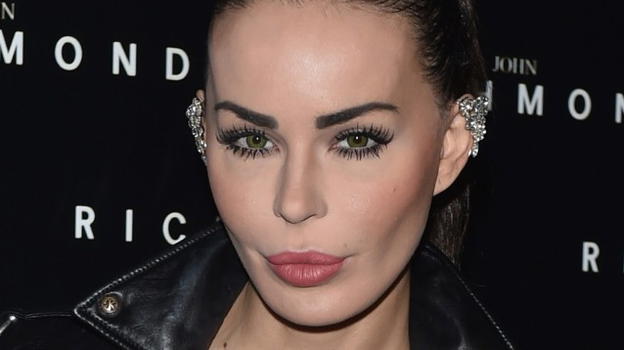 Nina Moric abbandona Instagram: l’annuncio via social