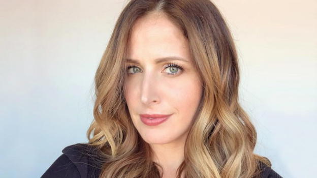 Clio Make Up torna a casa e posta la foto con le figlie: "Quando Grace l’ha vista non ci credeva"