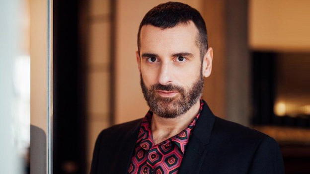 Costantino Della Gherardesca scopre l’importanza della chirurgia plastica