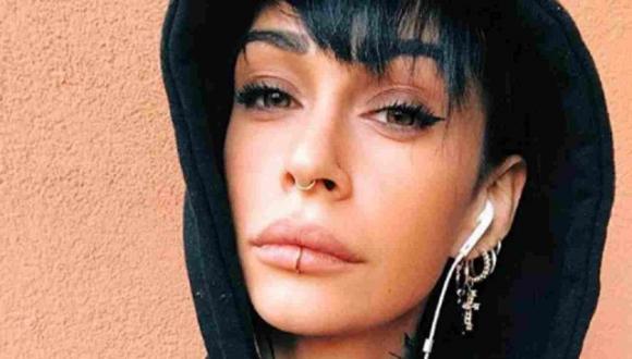 Valentina Dallari attacca duramente Junior Cally: “Scomparso da un mese, mi dissocio da lui”