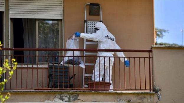 Roma: un cadavere carbonizzato è stato scoperto su un balcone