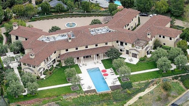 Harry e Meghan vivono a Beverly Hills, in una villa da 18 milioni di dollari