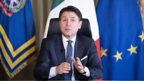 Giuseppe Conte rassicura gli italiani sulle vacanze estive: