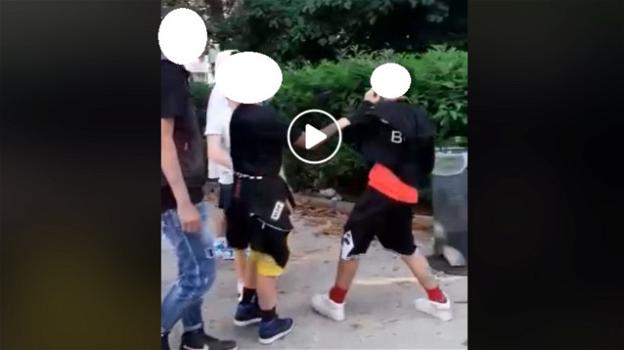 Napoli: ragazzino vittima di bullismo, il video finisce in rete
