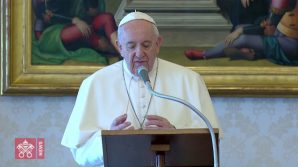 Papa Francesco: l’amore è più di un desiderio. Lo Spirito Santo ci sostiene!