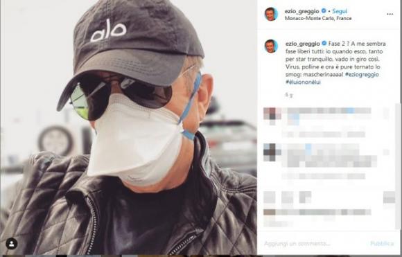 Ezio Greggio al mare con fisico scultoreo, compare anche il like di Belen Rodriguez