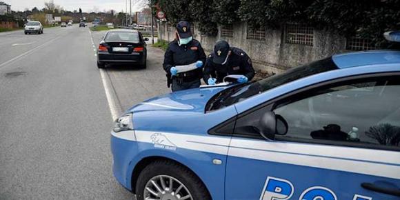 Rimini: “Devo andare dalla mia ragazza” ma non ricorda nome né indirizzo
