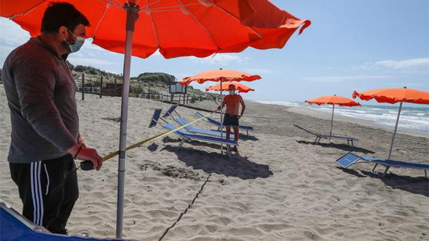Coronavirus e vacanze al mare, le normative per la sicurezza