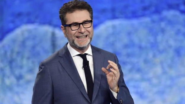 Fabio Fazio stanco del trattamento ricevuto in Rai: l’addio potrebbe essere vicino