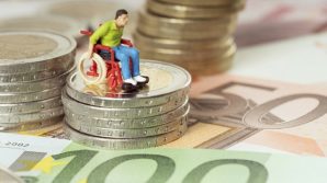 La Corte Costituzione obbliga il governo ad aumentare l’assegno di invalidità