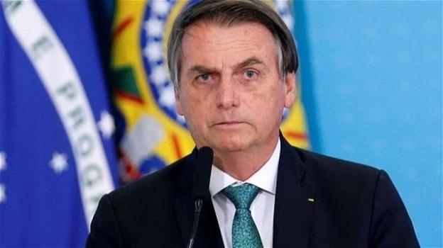 Brasile, il presidente Bolsonaro è affetto da Coronavirus. Positivo è risultato il tampone