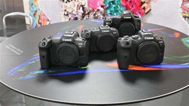 EOS R6 ed R5: ufficiali le fotocamere mirrorless di Canon per i professionisti