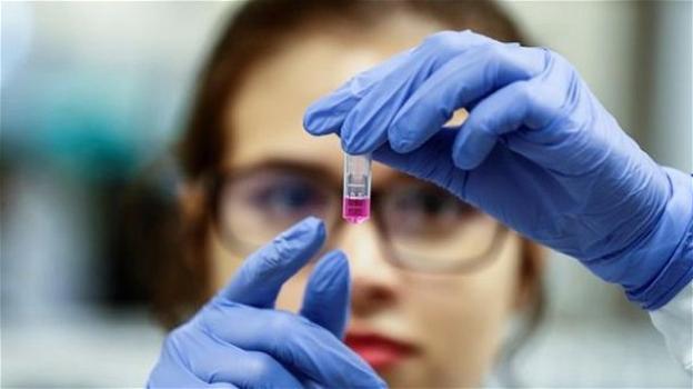 Vaccino anti Coronavirus, ricercatrice italiana dichiara: "Io volontaria per test con virus"
