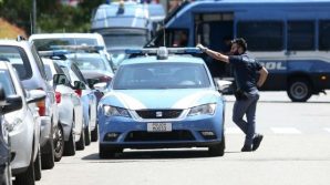 Milano: corriere fuma uno spinello prima di una consegna alla Polizia: arrestato