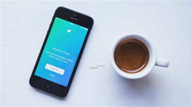 Twitter: su iOS più utenti possono decidere chi risponde ai loro tweet