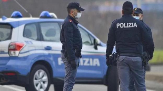 Torino: “Fermi tutti o vi contagio con il Covid” rapinatore in banca minaccia tutti a colpi di tosse