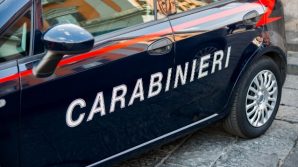 Sorpreso con una prostituta, fornisce ai carabinieri le generalità del fratello: multa da 10 mila Euro