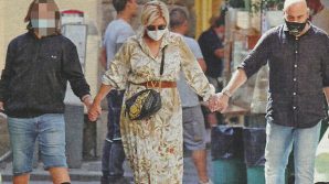 Tina Cipollari, Vincenzo Ferrara e Gianluca Nalli: mano nella mano per le strade di Firenze
