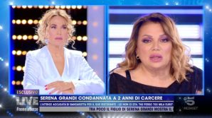 Live – Non è la D’Urso, Serena Grandi ed Edoardo Ercole parlano della bancarotta: