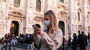Le mascherine sono già di per sé un vaccino contro il Covid-19