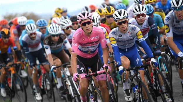 Giro d’Italia, il punto dopo la prima settimana: Almeida in rosa, ma Nibali resta il favorito
