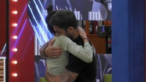 GF Vip, arriva il chiarimento tra Pierpaolo Pretelli ed Elisabetta Gregoraci: