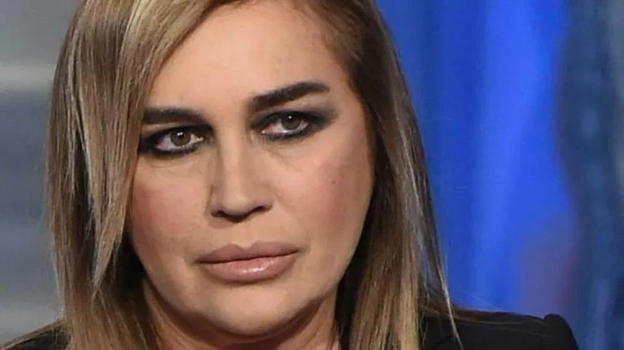 Lory Del Santo, l’incubo di una notte: seviziata e abusata in un hotel