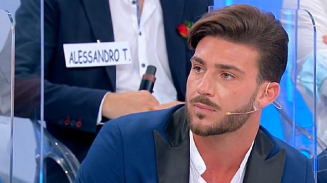 Nicola Vivarelli lascia l’Italia: i motivi della sua decisione e la reazione di Gemma Galgani