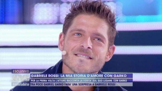 Live – Non è la D’Urso, Gabriele Rossi parla di Gabriel Garko: "Prima di metterci insieme siamo stati amanti"