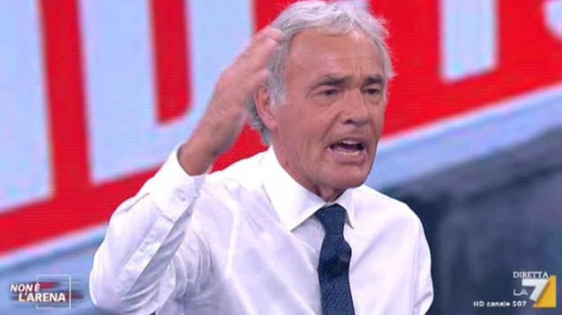 "Non è l’Arena", Massimo Giletti attacca duramente il presidente Vincenzo De Luca: "Dice solo ca****e"