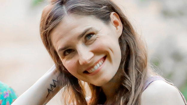 Amanda Knox, l’infelice battuta sull’Italia: esplode la polemica sul web