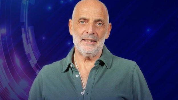 Paolo Brosio: la nomination e il tentativo dei concorrenti di salvarlo