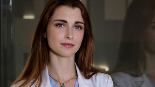 "Doc-Nelle tue mani", l’attrice Silvia Mazzieri ammette: "Mi spaventava interpretare un medico"
