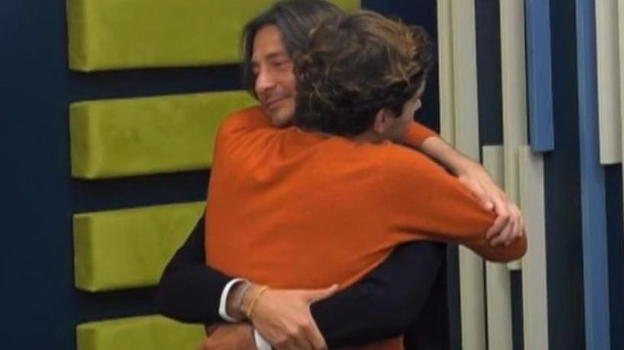 Grande Fratello Vip, arriva la pace tra Tommaso Zorzi e Francesco Oppini