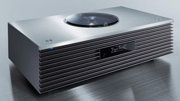 Technics SC-C70MK2: sistema audio 2.1 con design vintage e fonti moderne