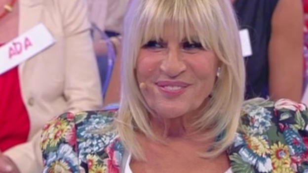 Uomini e Donne, anticipazioni 18 novembre: Gemma perde la testa per Michele