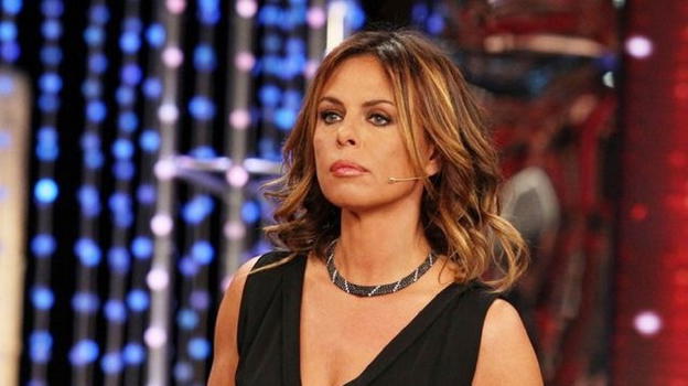 "Il filo rosso", la trasmissione di Paola Perego sul legame tra nonni e nipoti