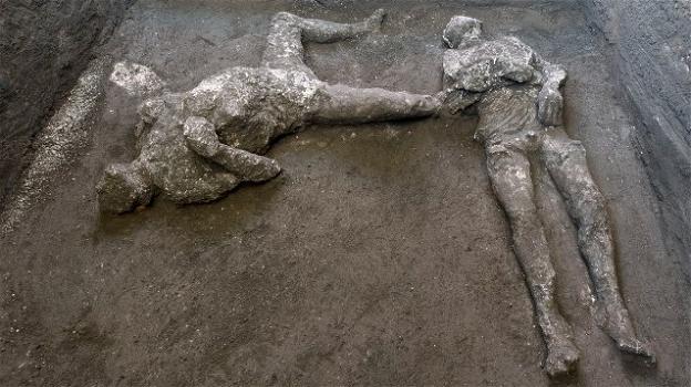 A Pompei ritrovati i corpi di due uomini intatti: risalgono all’eruzione del 79 d.C.