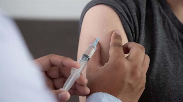 Nuovo studio USA: il vaccino trivalente morbillo-parotite-rosolia può proteggere dal Covid