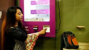 Assorbenti gratuiti per tutte le donne: la Scozia il primo paese al mondo a farlo