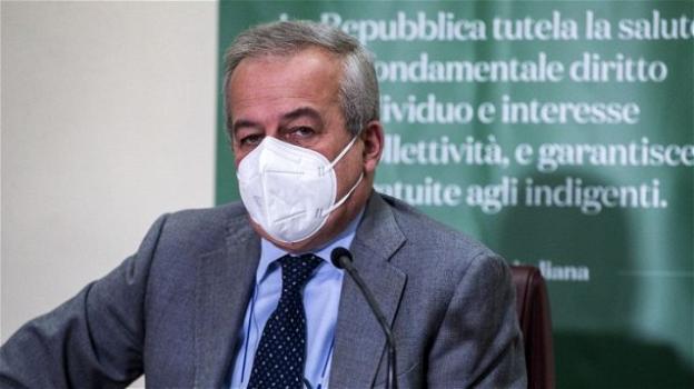 Coronavirus, Franco Locatelli: "Quest’anno dobbiamo scordarci grandi tavolate a Natale"