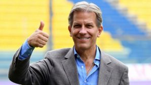 Kyle Krause si defila dalla sua azienda per seguire il Parma più da vicino
