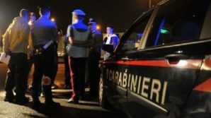 Imola, violano coprifuoco e si giustificano con i carabinieri: