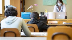 Scuola, tutte le novità per gennaio: possibile vaccino per docenti e ATA