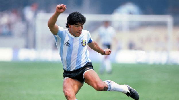 Testamento Maradona: esclusa l’ex moglie Claudia Villafane e le due figlie