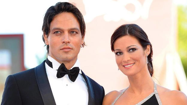 "Live – Non è la D’Urso", relazione finta tra Gabriel Garko e Manuela Arcuri? Lui nega, ma qualcosa non torna