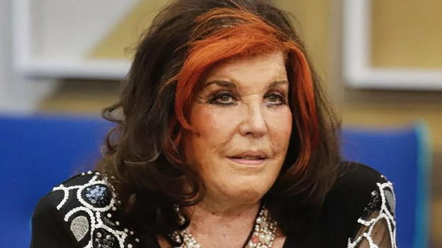 Patrizia De Blanck commenta la scelta di Elisabetta Gregoraci e Francesco Oppini di abbandonare la casa