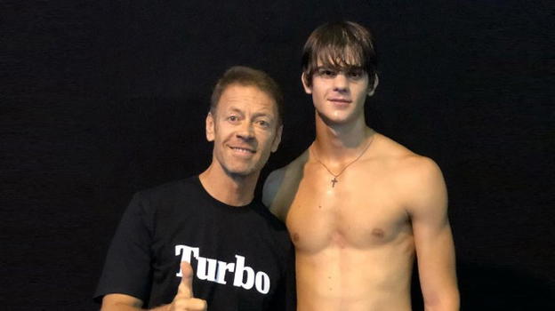 Rocco Siffredi, la ribellione del figlio Leonardo: "Lo faccio solo con la ragazza che amo"